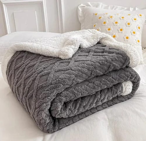 Fluffy throw
