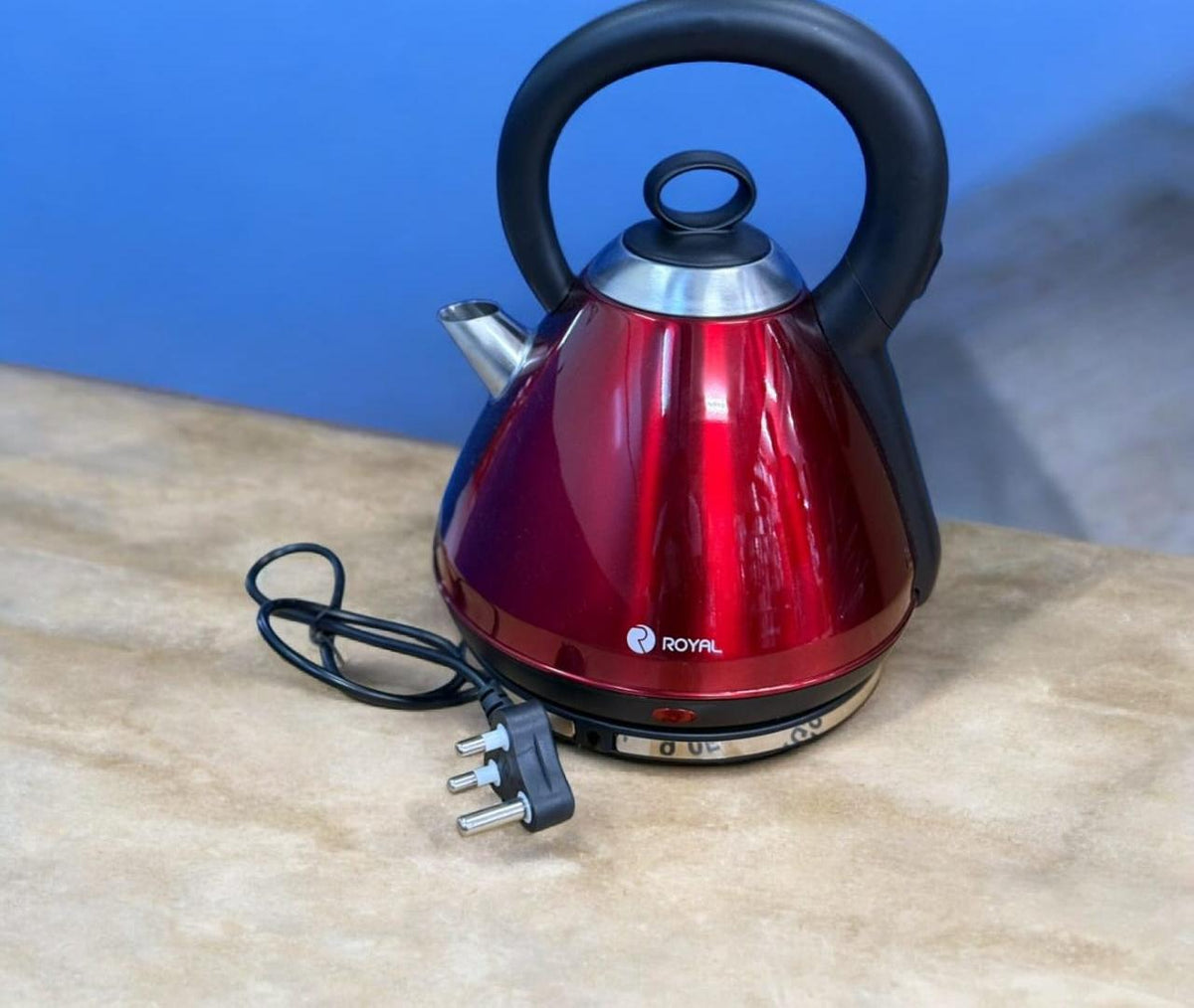 Royal Electric Kettle - WEBVIBES